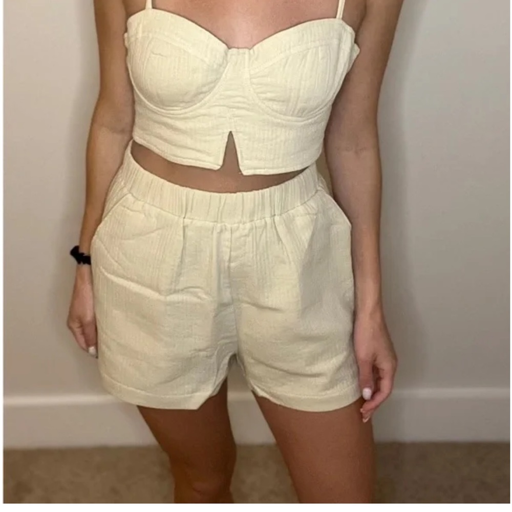 High Waisted Flowy Shorts